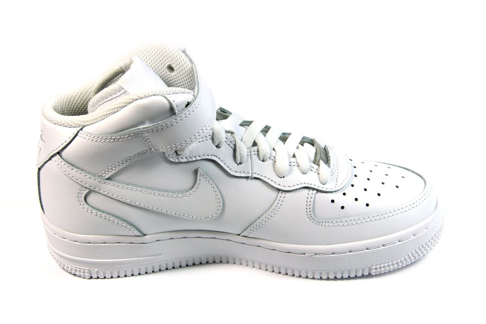 Женские кроссовки NIKE Air Force 1 Mid Le DH2933-111