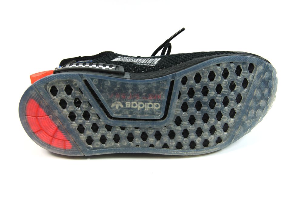 Жіночі кросівки adidas Nmd R1 Spectoo FZ3201